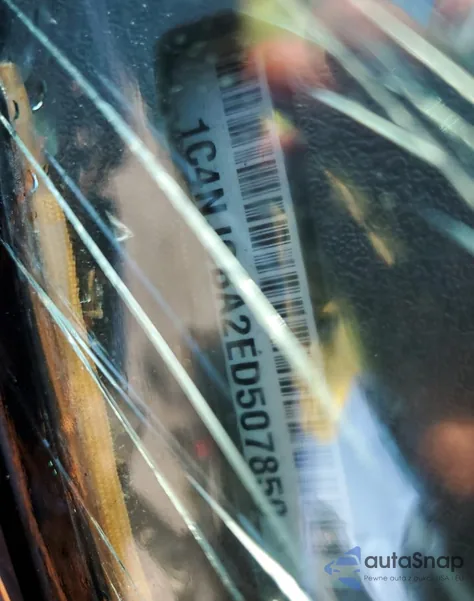 2014 Jeep Compass Sport z USA, uszkodzony, nr VIN 1C4NJCBA2ED507850